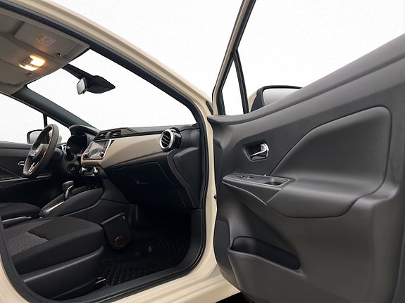 Nissan Micra 24 of 29