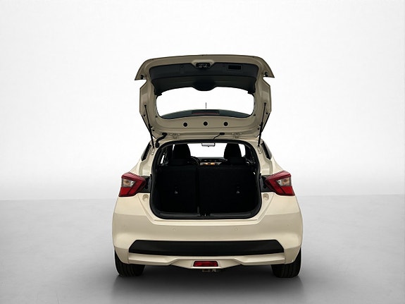 Nissan Micra 22 of 29