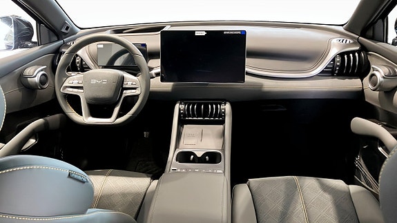 BYD Atto 3 Evo 4 of 9