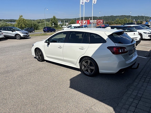 Subaru Levorg 4 of 13