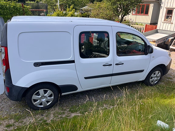 Renault Kangoo Express 11 of 14