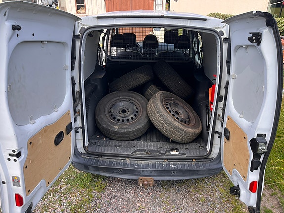 Renault Kangoo Express 9 of 14