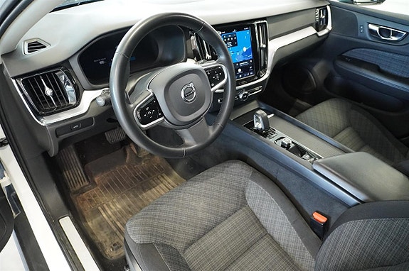 Volvo V60 8 of 10