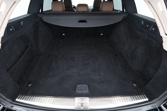 Mercedes-Benz E220 18 of 30