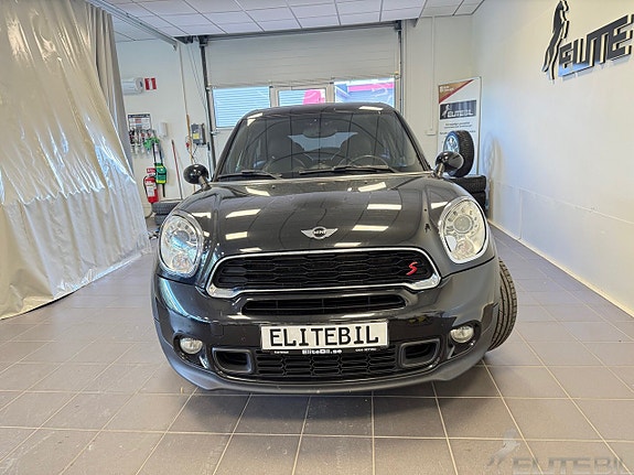 MINI Cooper S 6 of 18