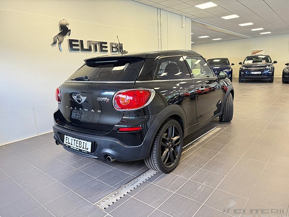 MINI Cooper S 2 of 18
