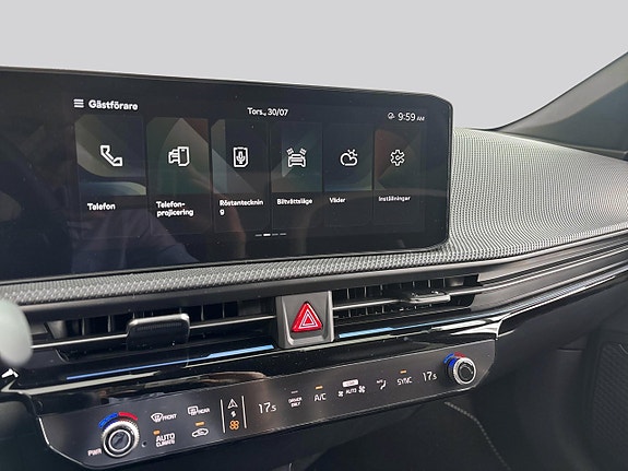 Kia EV6 10 of 17
