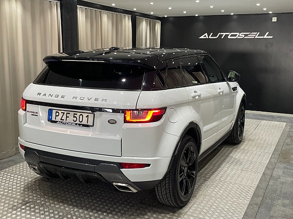 Land Rover Range Rover Evoque 8 of 27