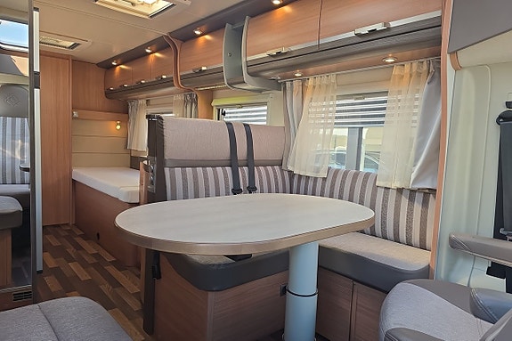 Knaus 700 Sky Ti 150hk, Låga långbäddar, Fukttestad, Nyservad, 3500kg 5 of 30