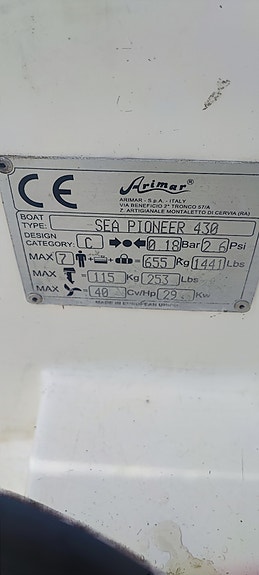 Arimar Pioneer 430 Johnson 30hk trailer och kapell 7 of 19