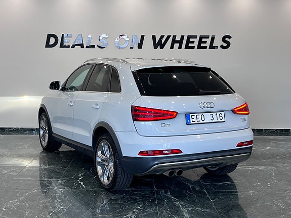 Audi Q3 10 of 24
