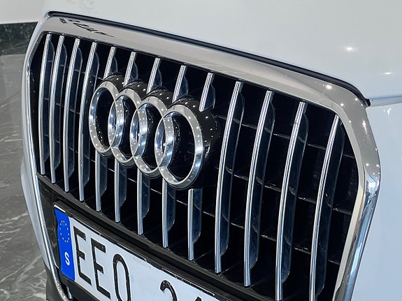 Audi Q3 6 of 24