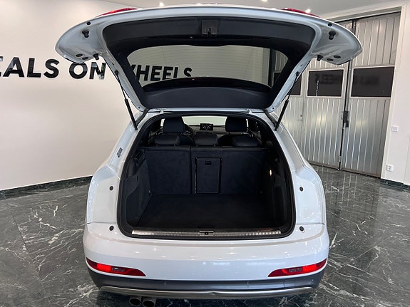 Audi Q3 9 of 24