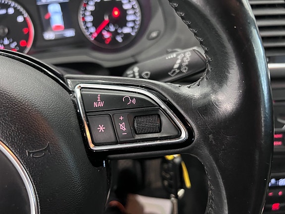 Audi Q3 23 of 24