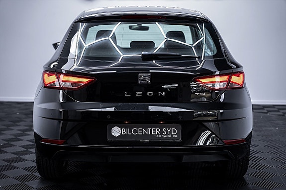 Seat Leon 9 of 27