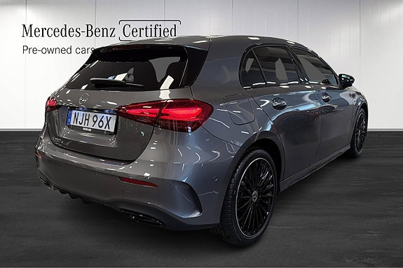 Mercedes-Benz A250 e 3 of 13