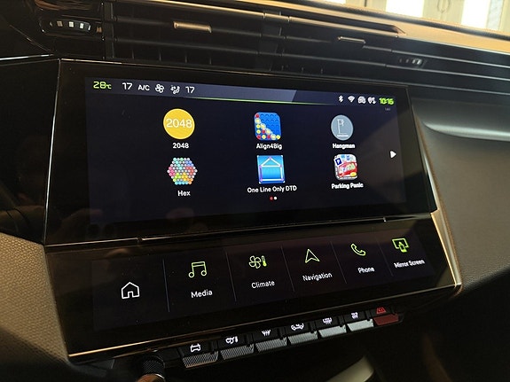 Peugeot 408 13 of 27
