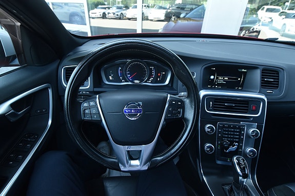 Volvo S60 15 of 26