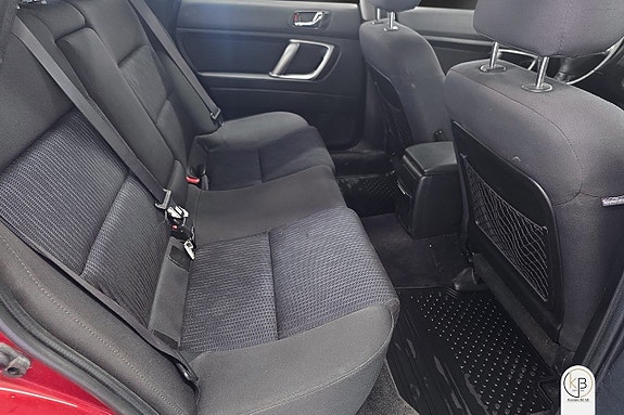 Subaru Outback 9 of 11