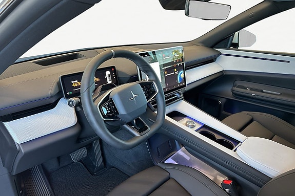 Polestar 4 10 of 14