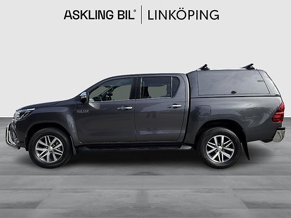 Toyota HiLux 3 of 10