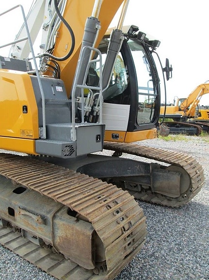Liebherr R924 G8 11 of 20