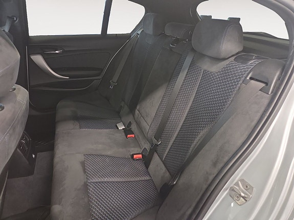 BMW 120 14 of 23