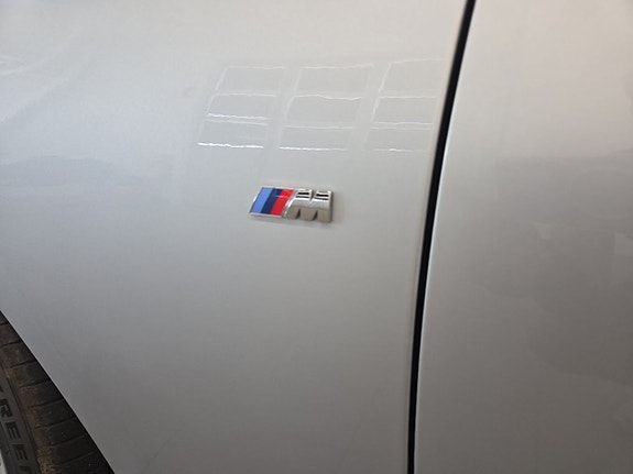 BMW 120 20 of 23