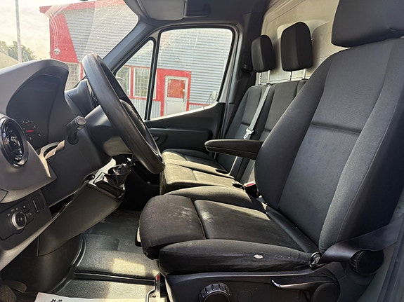 Mercedes-Benz Sprinter 316 14 of 17