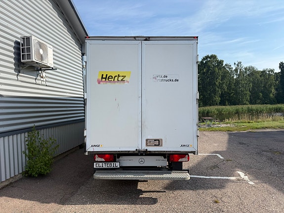 Mercedes-Benz Sprinter 316 8 of 17