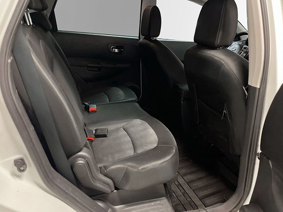 Nissan Qashqai+2 7 of 9