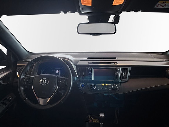 Toyota RAV4 10 of 10