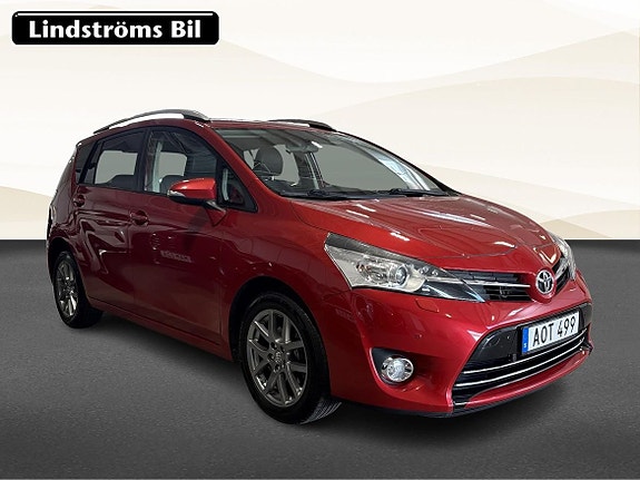 Toyota Verso 3 of 18