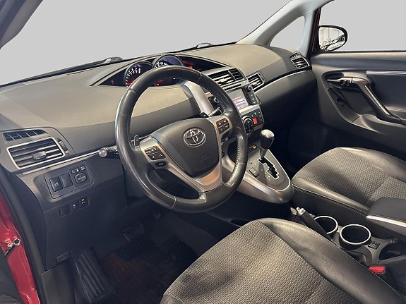Toyota Verso 13 of 18