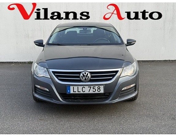 Volkswagen Passat CC 8 of 14