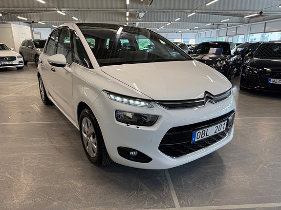 Citroen C4 Picasso 2 of 22