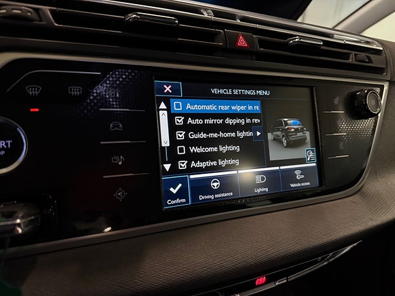 Citroen C4 Picasso 19 of 22