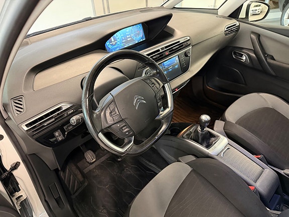 Citroen C4 Picasso 13 of 22