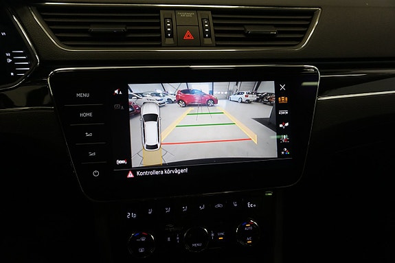 Skoda Superb 22 of 30