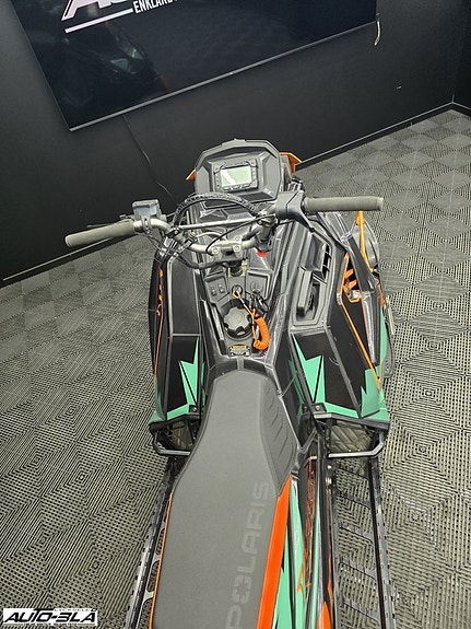 Polaris 850 RMK KHAOS 146" 4 of 6