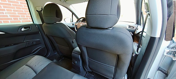 Citroen C4 11 of 15