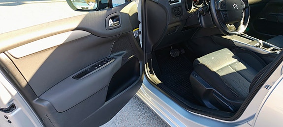Citroen C4 7 of 15