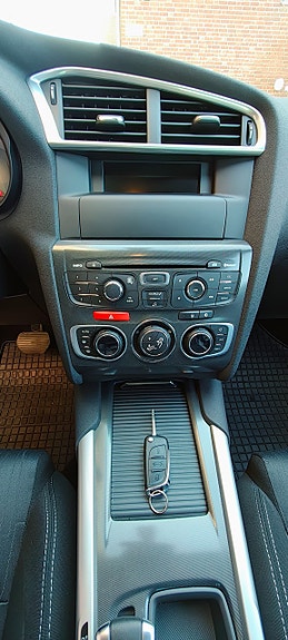 Citroen C4 8 of 15
