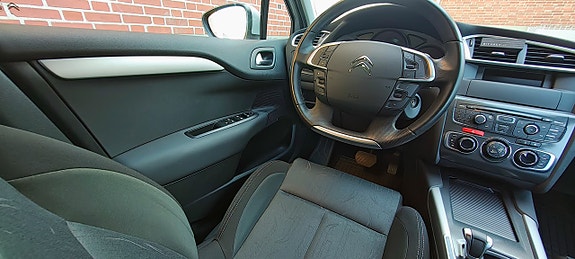Citroen C4 15 of 15