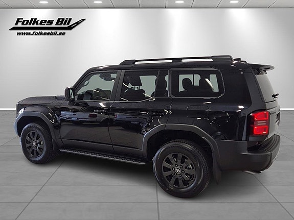 Toyota Land Cruiser 6 of 23