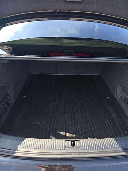 Audi A4 11 of 12