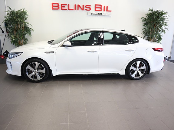 Kia Optima 2 of 15