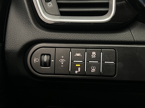 Kia XCeed 27 of 30