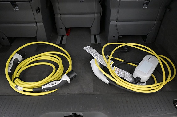 Volkswagen Multivan 22 of 27