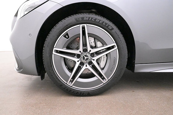 Mercedes-Benz C300 27 of 27